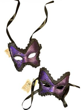 Authentic Venetian Masquerade Mask - Hand Made in Italy (NWT) Purple